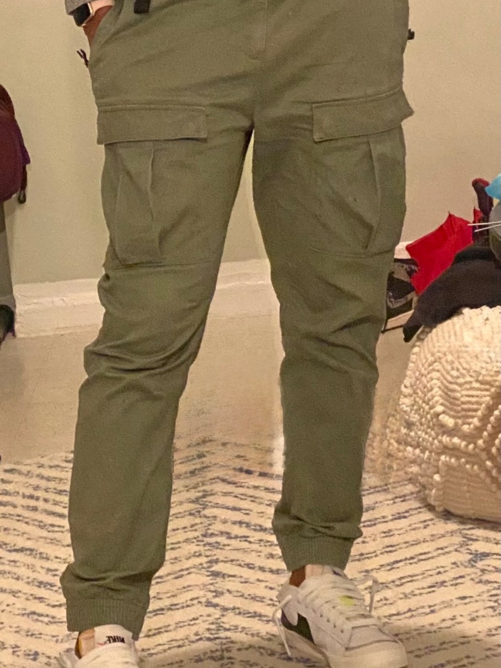 H&M Olive Green Cargo Pants with Utility Pockets - Picture 4 of 4